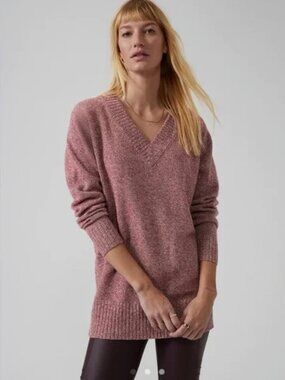 Athleta Vital V-Neck Tunic Sweater Wool Cashmere Gorpcore Quiet Luxury Sz M